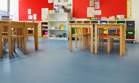 wineo Bodenbelag Rollenware wineo Bodenbelag Blau im Kindergarten und Schulen
