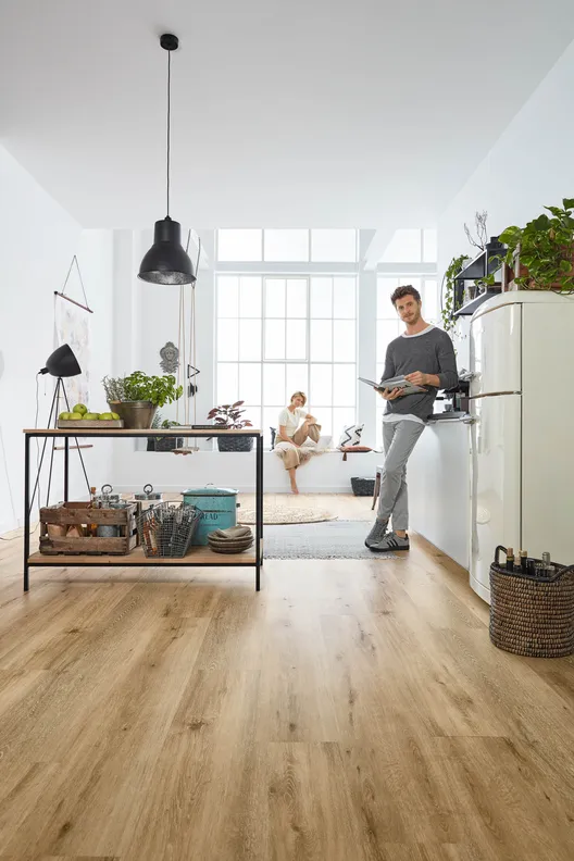Designboden zum Klicken Rigid #LisbonLoft RLC192W6 Küche Holzoptik Loft Vinylboden