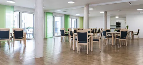 wineo Designboden Gesellschaftsecke Holzoptik
